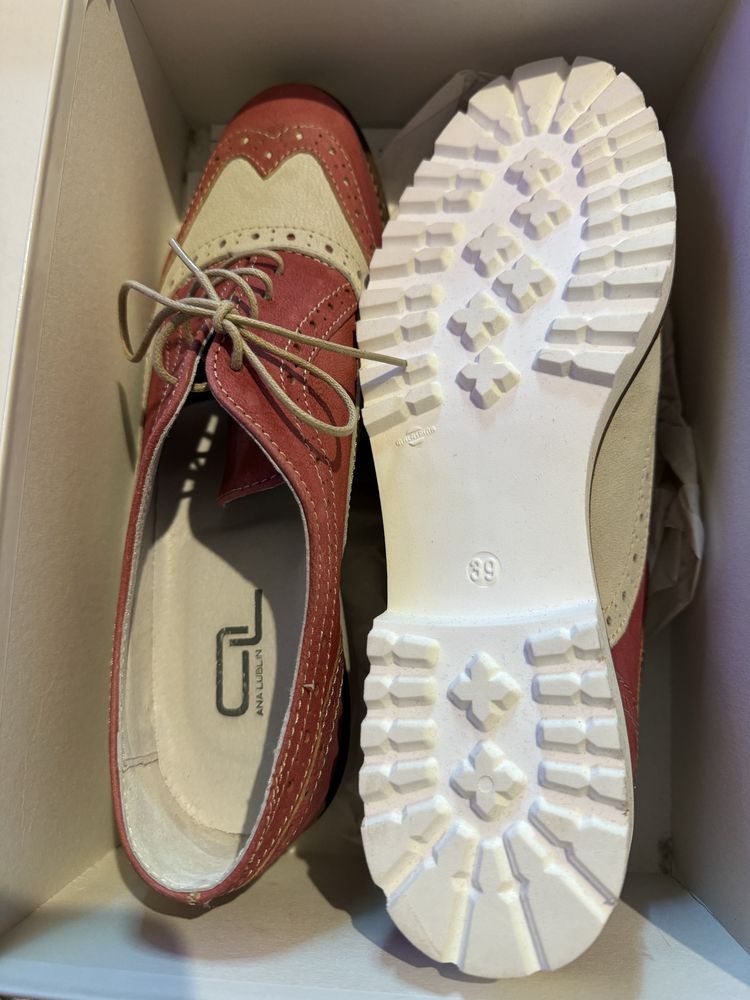 Pantofi oxford 39