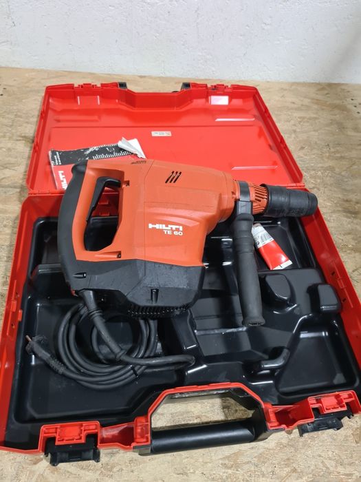 Ciocan rotopercutor Sds Max Hilti TE 60 AVR modelul nou