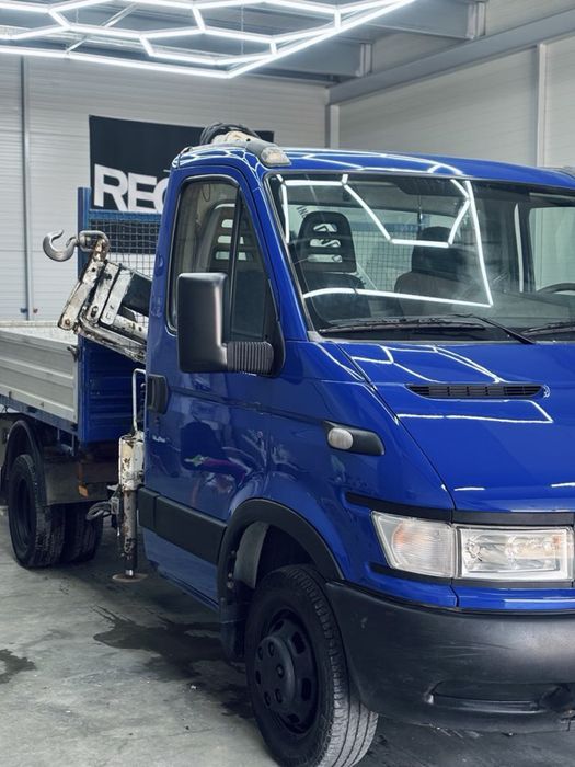 Iveco daily basculabil cu macara