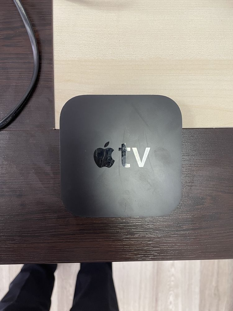 Срочно продаю Apple tv