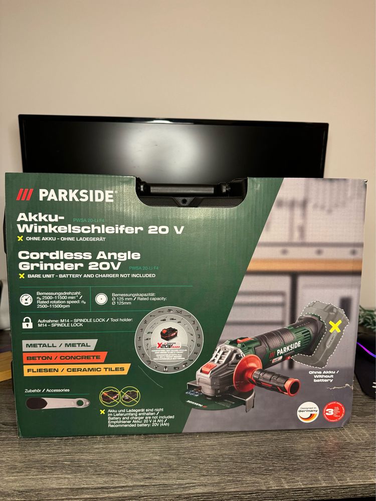 Polizor pe acumulator Parkside nou