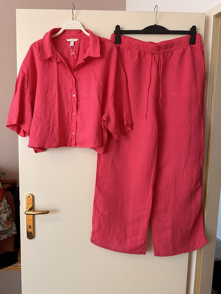 Set In roz H&m,model larg