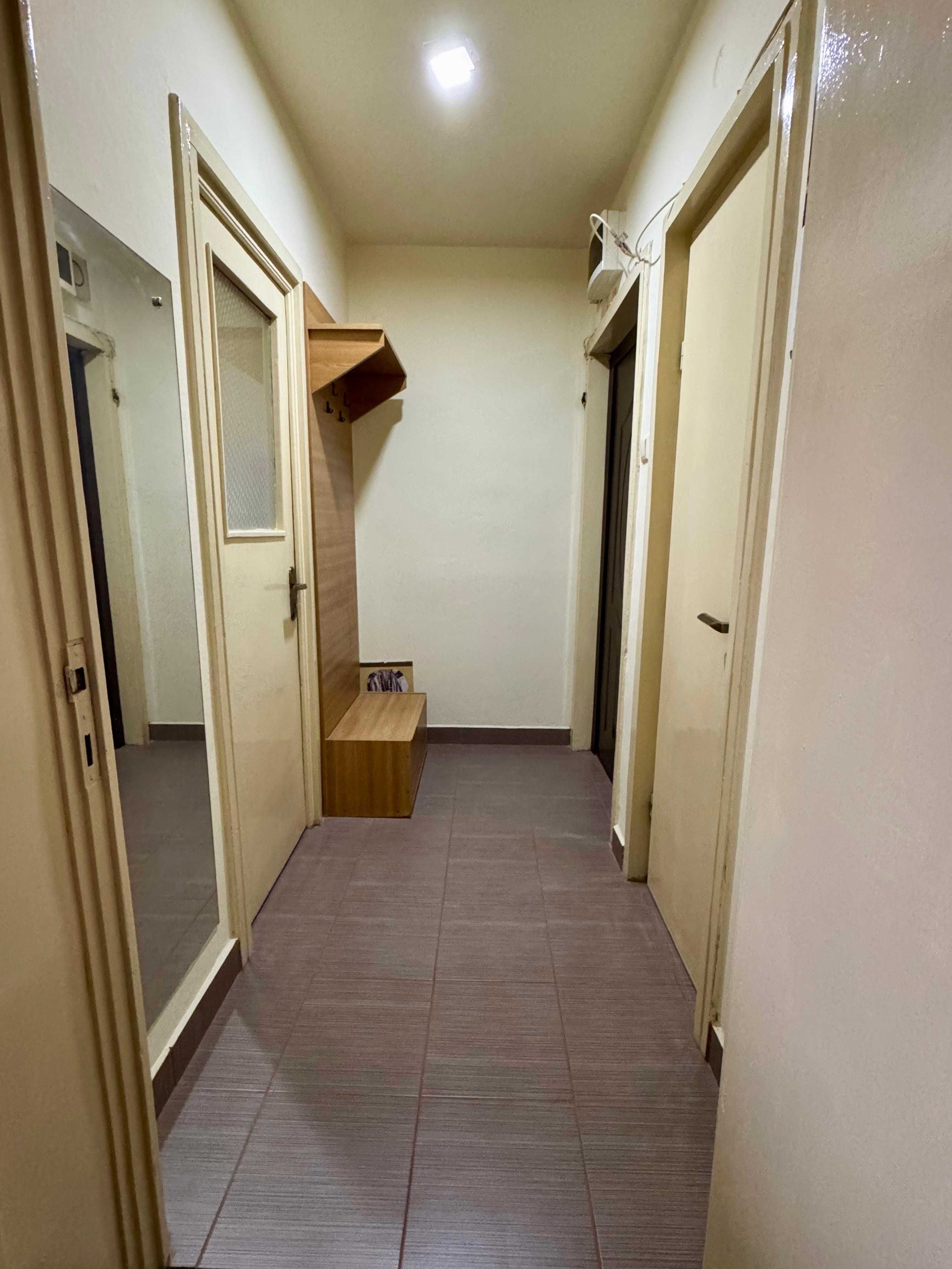 Apartament 2 camere, semidecomandat, 50mp