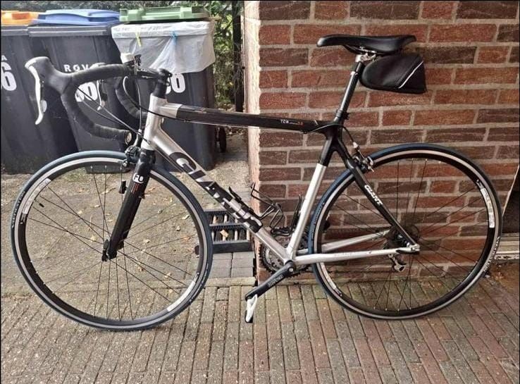 Bicicletă şosea / cursiera Giant TCR Alliance 1.0