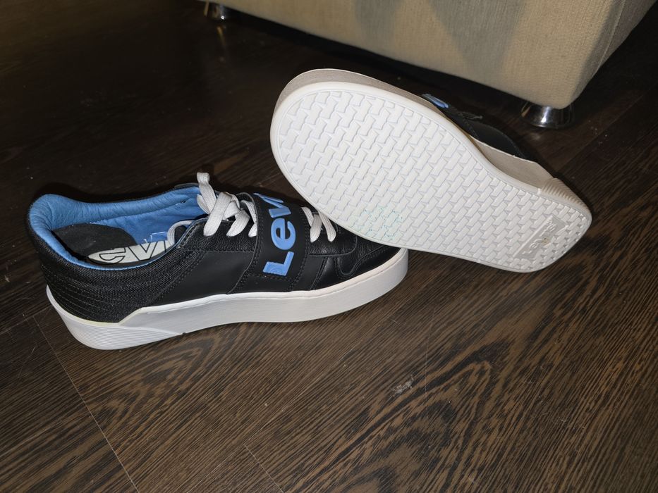 Levi's incaltaminte sport, adidasi 37