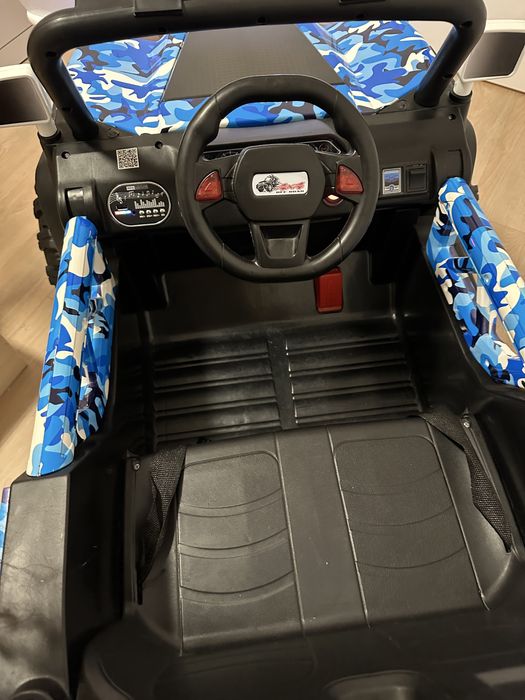 Masina 4x4, electrica pentru copii cu telecomanda