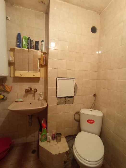 Продава се Двустаен апартамент в Бургас, Меден рудник - зона А - 70 кв.м за 528 €/кв.м - Снимка #19