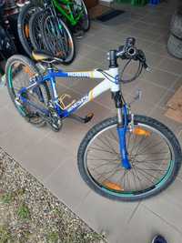 Bicicleta Genesis 24 inch