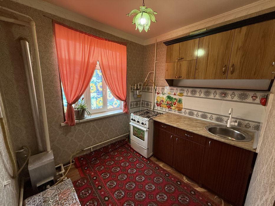 1-xonali Kvartira Sotiladi Barcha Jihozlari bilan Jorabek salon yonda