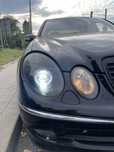Mercedes-Benz 211