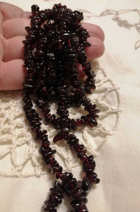 Продам брошь Чехия, бусы из граната, жемчуга, кольцо серебро.