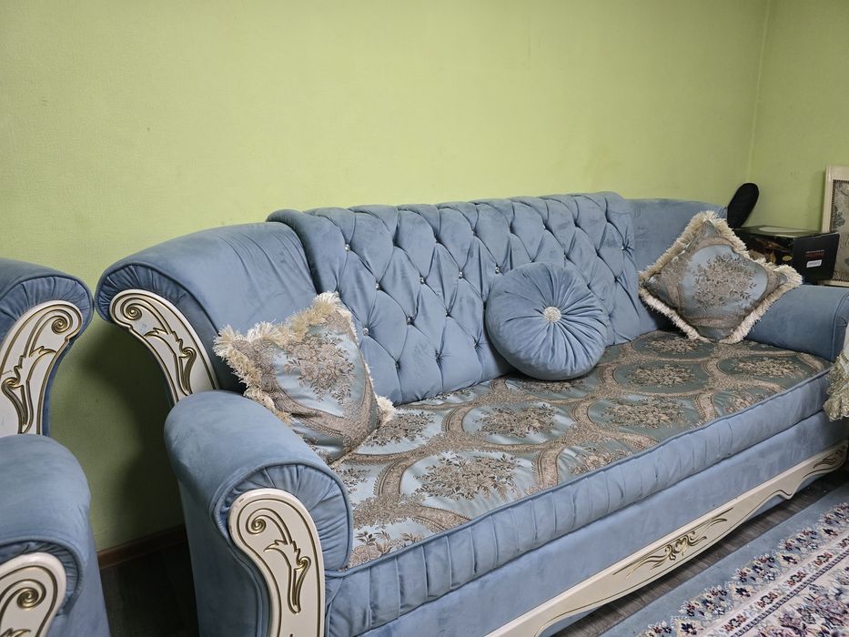 Диван кресло состояние отлично!Жағдайы өте жақсы