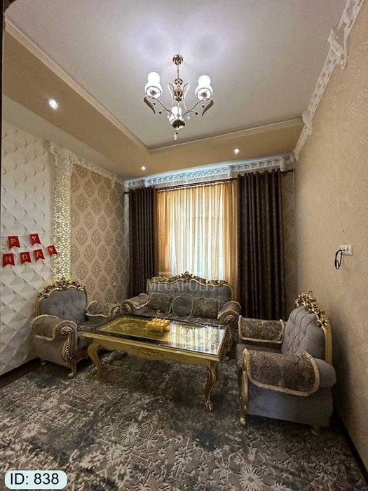 Moshin bozor tarafda hovli sotiladi №838