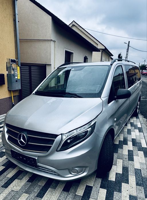 Inchiriere microbus 8+1