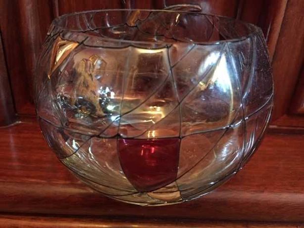 Vaza sfera din sticla mozaicata stil Tiffany
