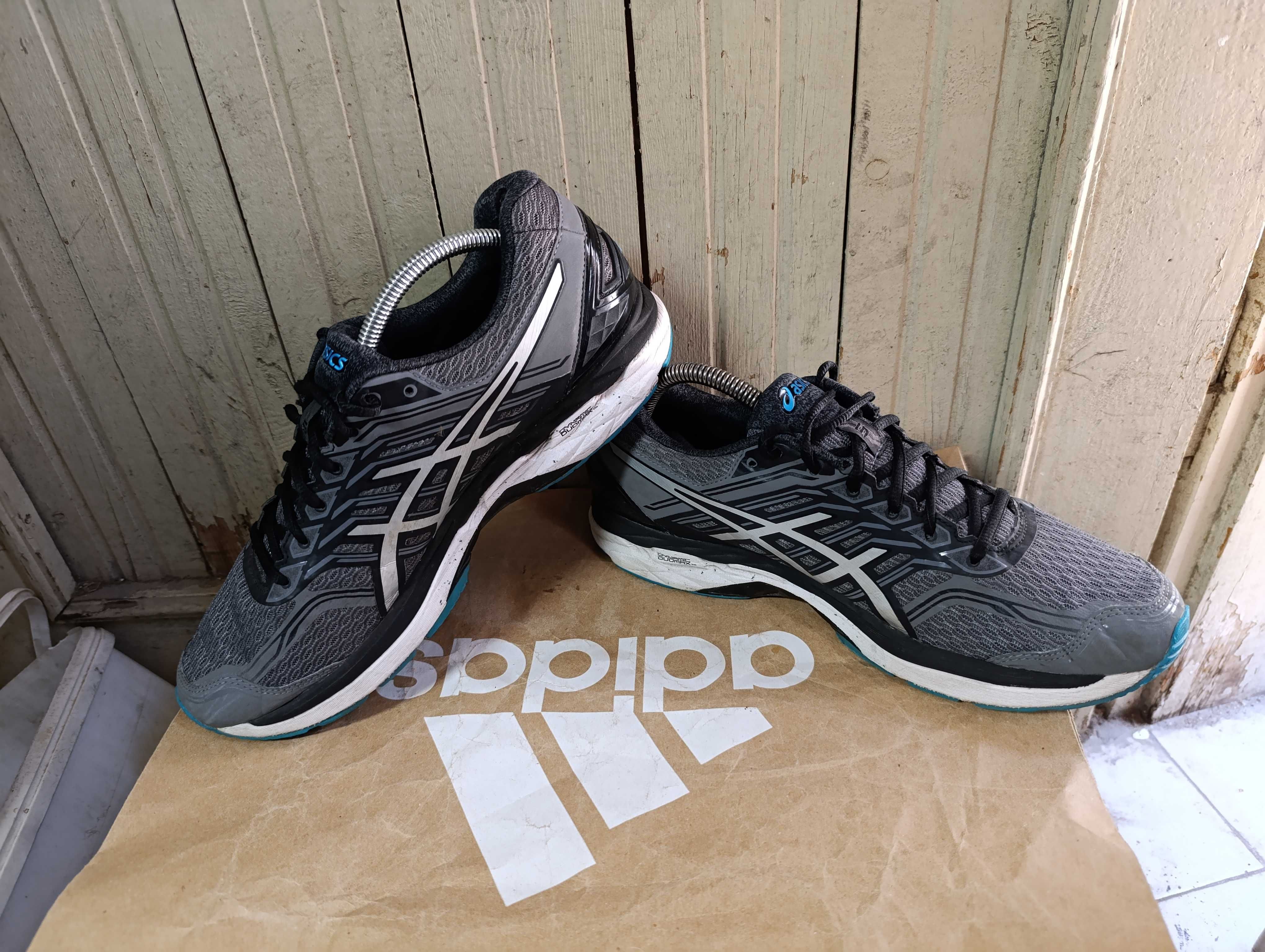 ''Asics Gt-2000 5 ''оригинални маратонки 44 номер