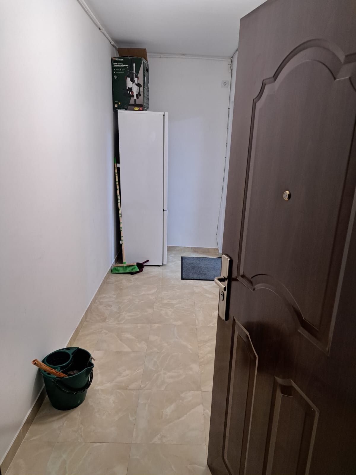 Apartament o cameră, în regim hotelier