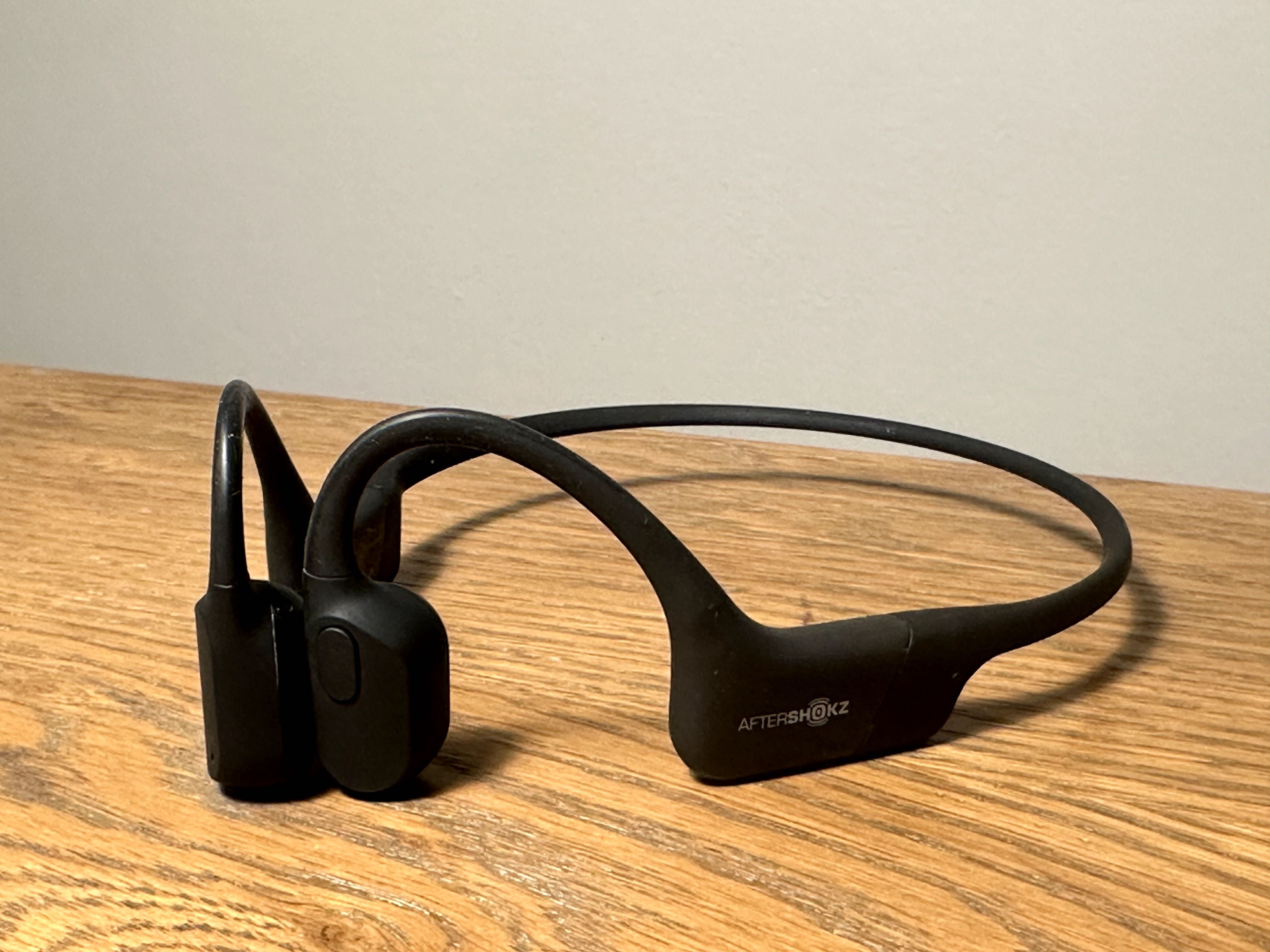 Casti audio conductie osoasa Aeropex Aftershokz waterproof