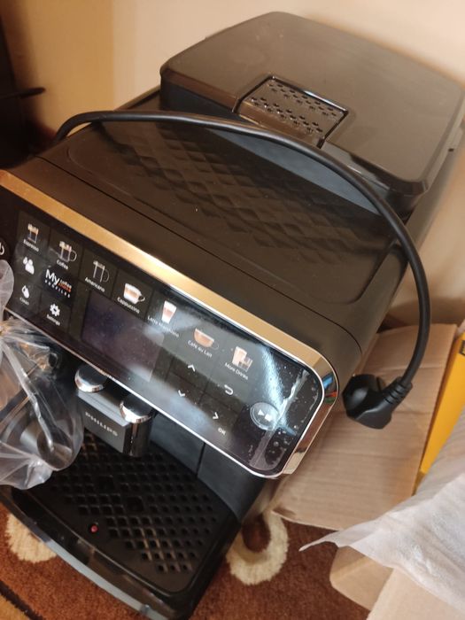 Expresor automat Philips seria 5500