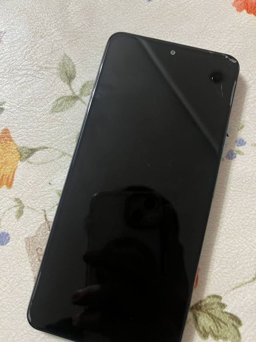 Игровой телефон Poco f3