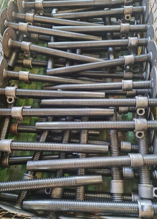 Schela metalica, fixa, fatada, mobila, italia, sh, pret pop stalp doka