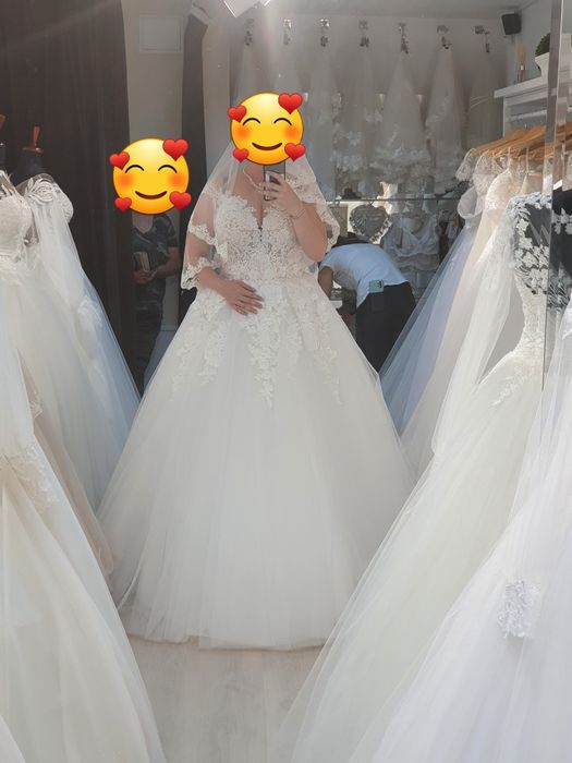 Rochie de mireasă!