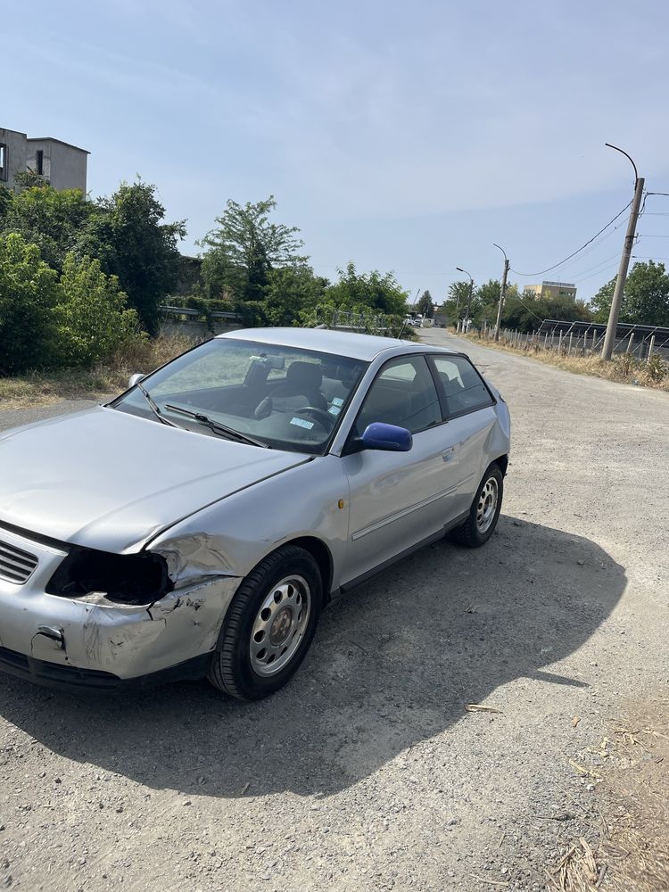 Audi a3 1.6 на части