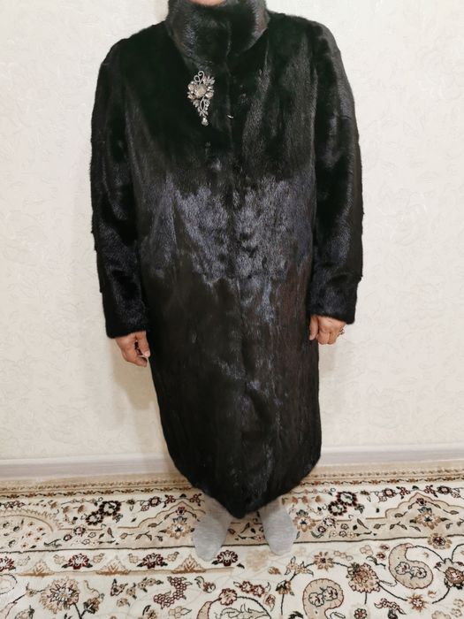 Продам норковую шубу