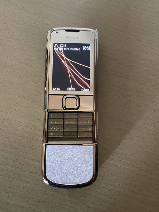 Nokia 8800 Arte GOld nou nout original,nefolosit doar telrfon+acumulat