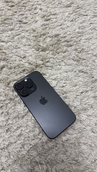 Iphone 15 pro 128gb | 82% baterie