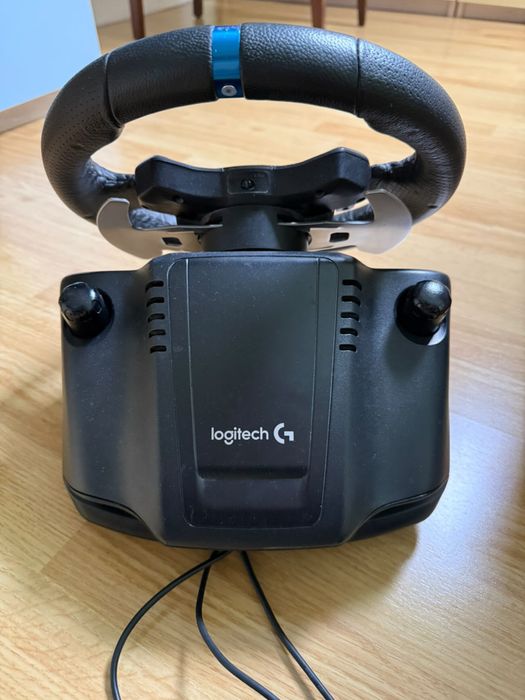Logitech G29 Кормило