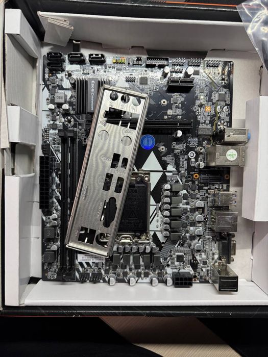 Материнская плата “Motherboard” - B760, ddr5