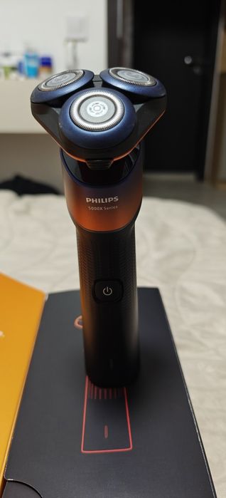 Philips Shaver Series 5000X – електрическа самобръсначка, почти нова
