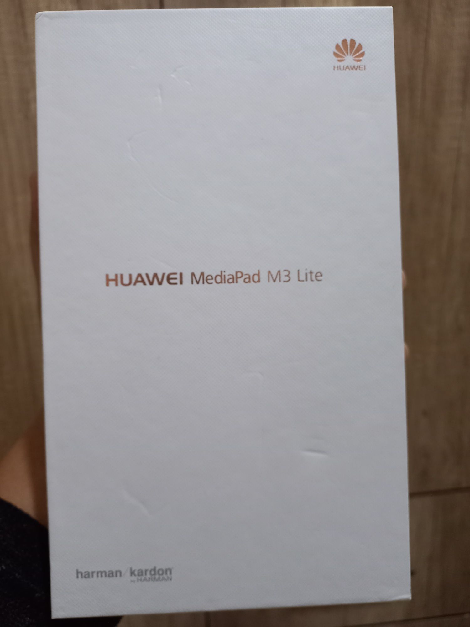 Планшет Huawei MediaPad M3 Lite