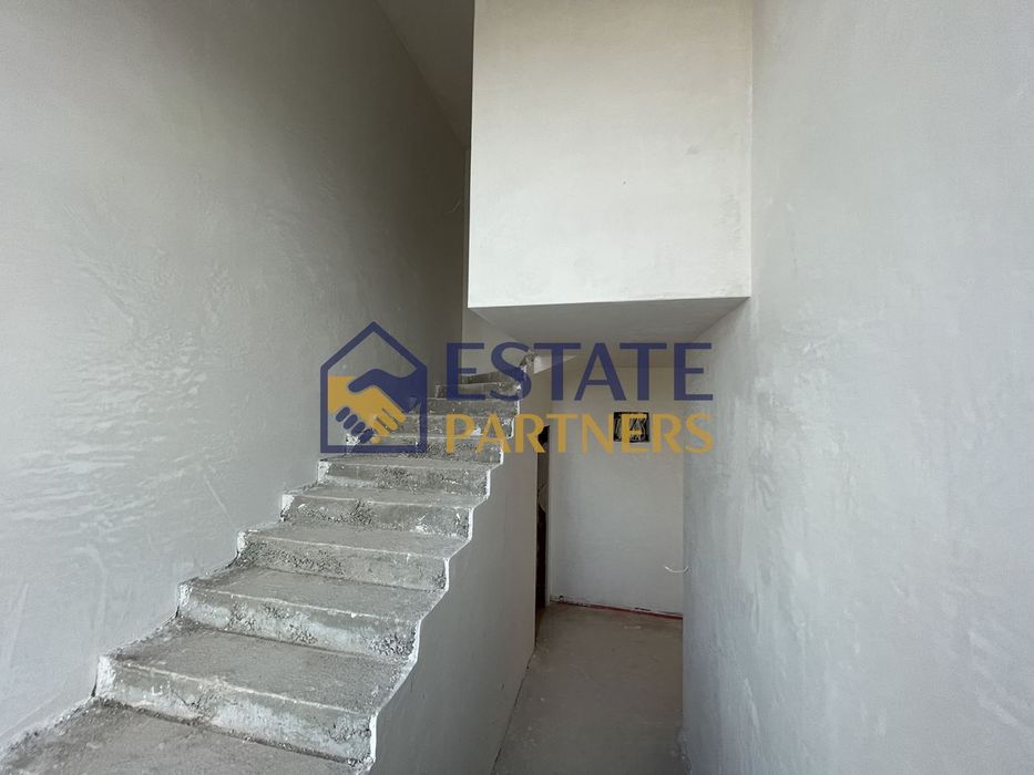 Къща в Пловдив, област-с.Брестник площ 226 цена 315000