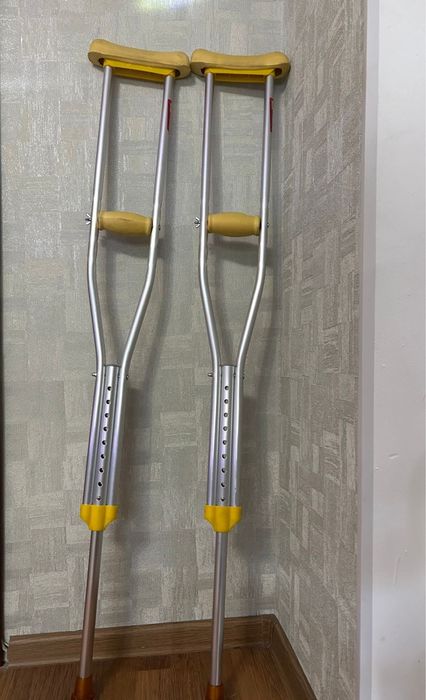 Продам костыли , балдак/ балдақ