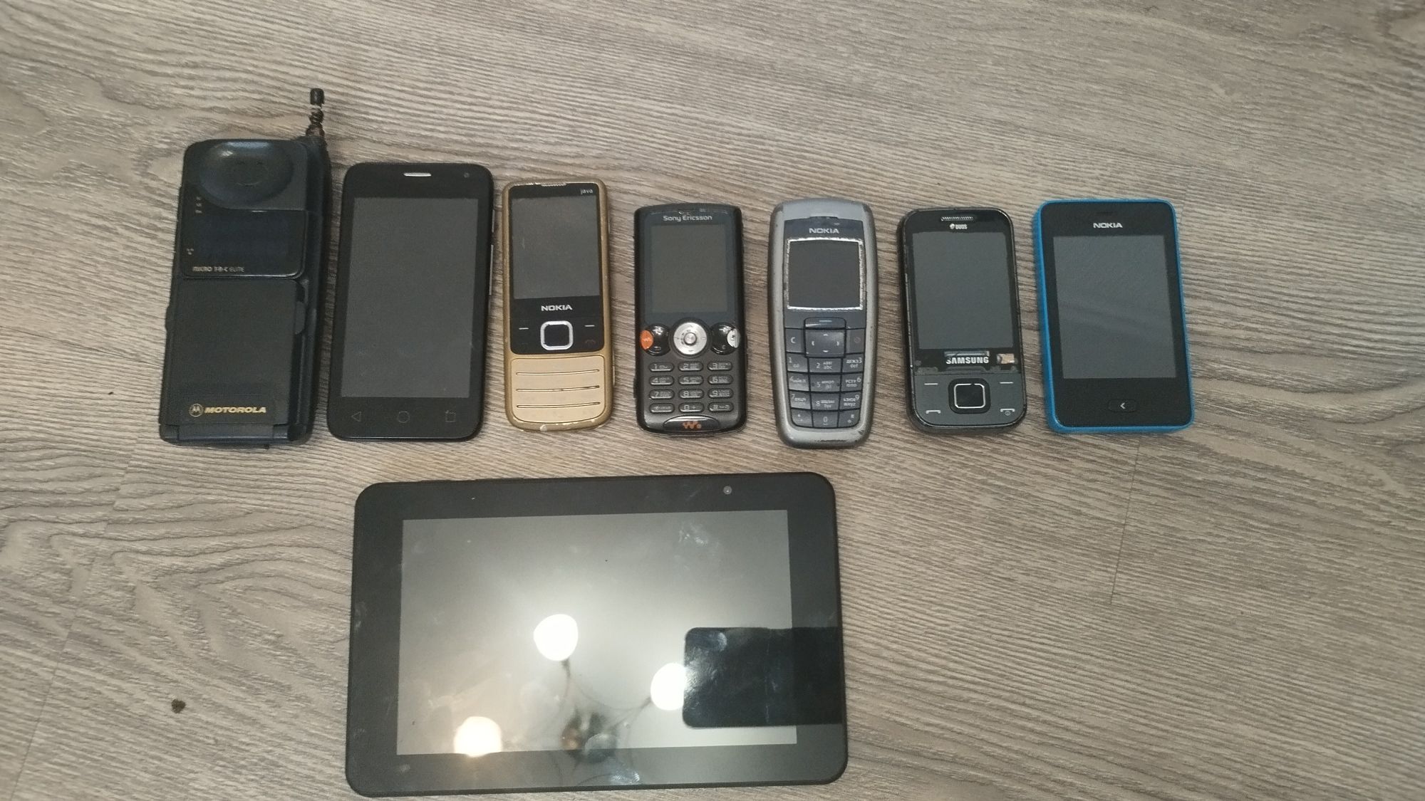 Продам телефон рабочий Nokia.