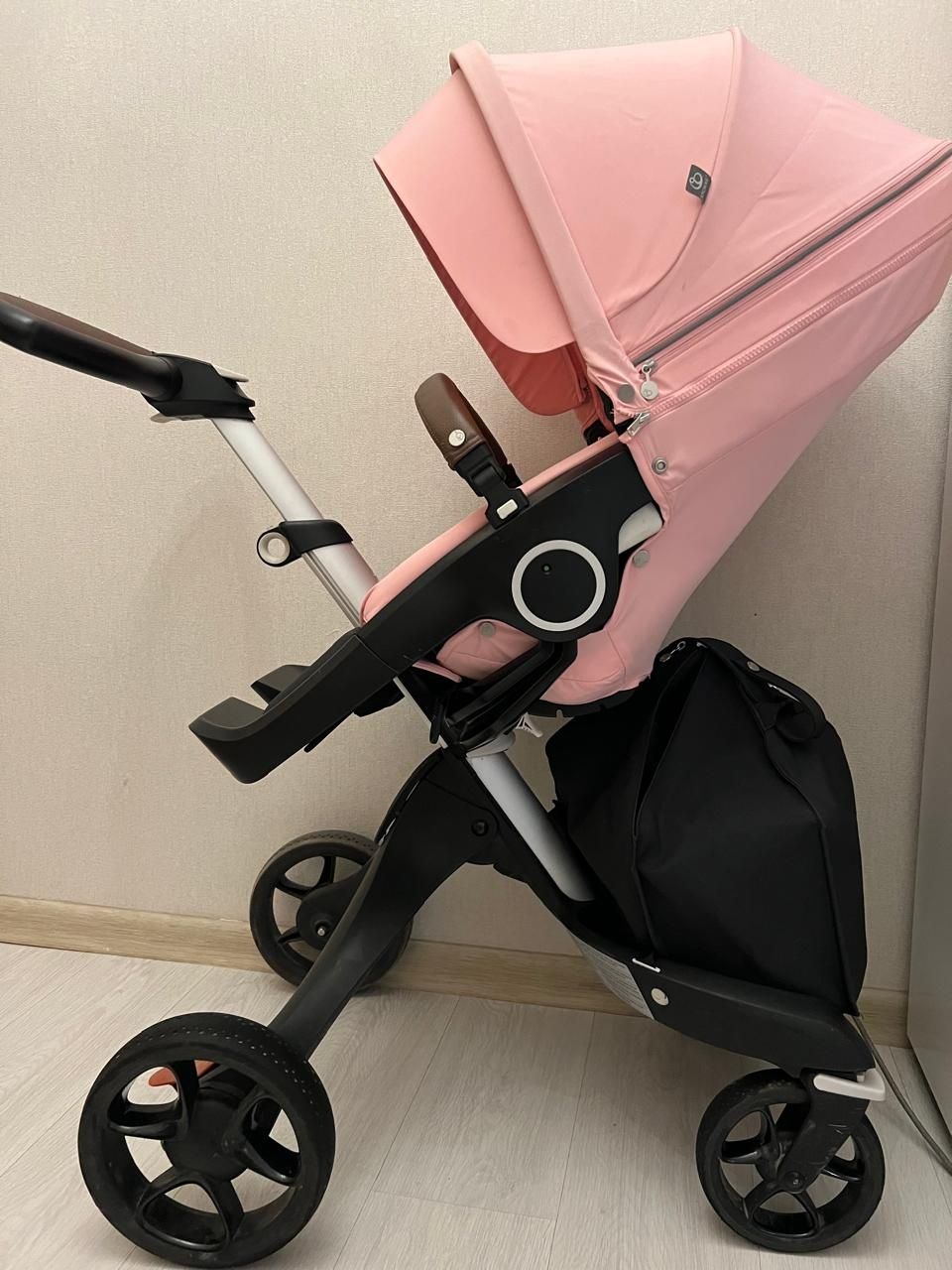 Stokke прогулочная оригинал для принцессы
