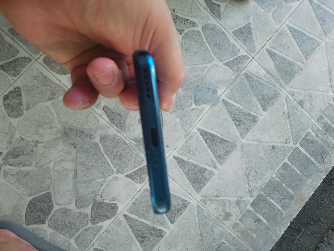 Xonor 50 lite 6_128 zor redmilar samsunglarga oxwab qotmaydi