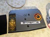 Alienware лаптоп на части