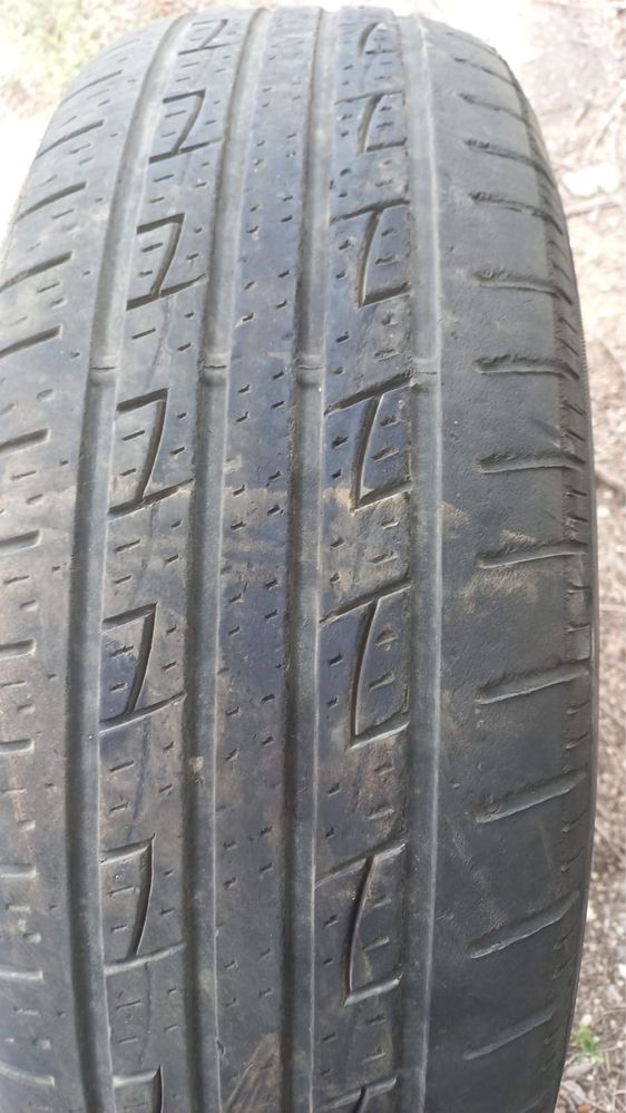 Шины 225/70R16 (2шт)