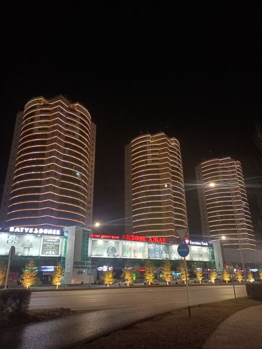 Сдам квартиру по часам в центре города ЖК АКТОБЕ-АЖАРЫ.