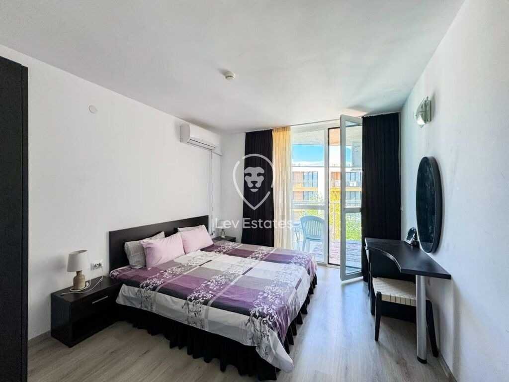 Продава се Двустаен апартамент в Бургас, Сарафово - 63 кв.м за 1302 €/кв.м - Снимка #2