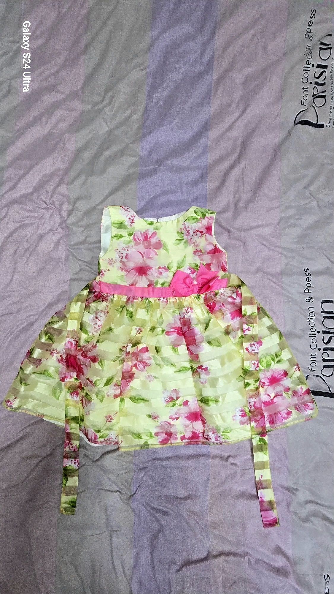 Продам нарядное платье для девочки 4-5лет!
