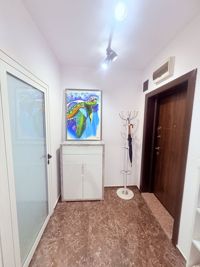 Дава се под наем Двустаен апартамент в Варна, Христо Ботев - 68 кв.м за 600 € - Снимка #7
