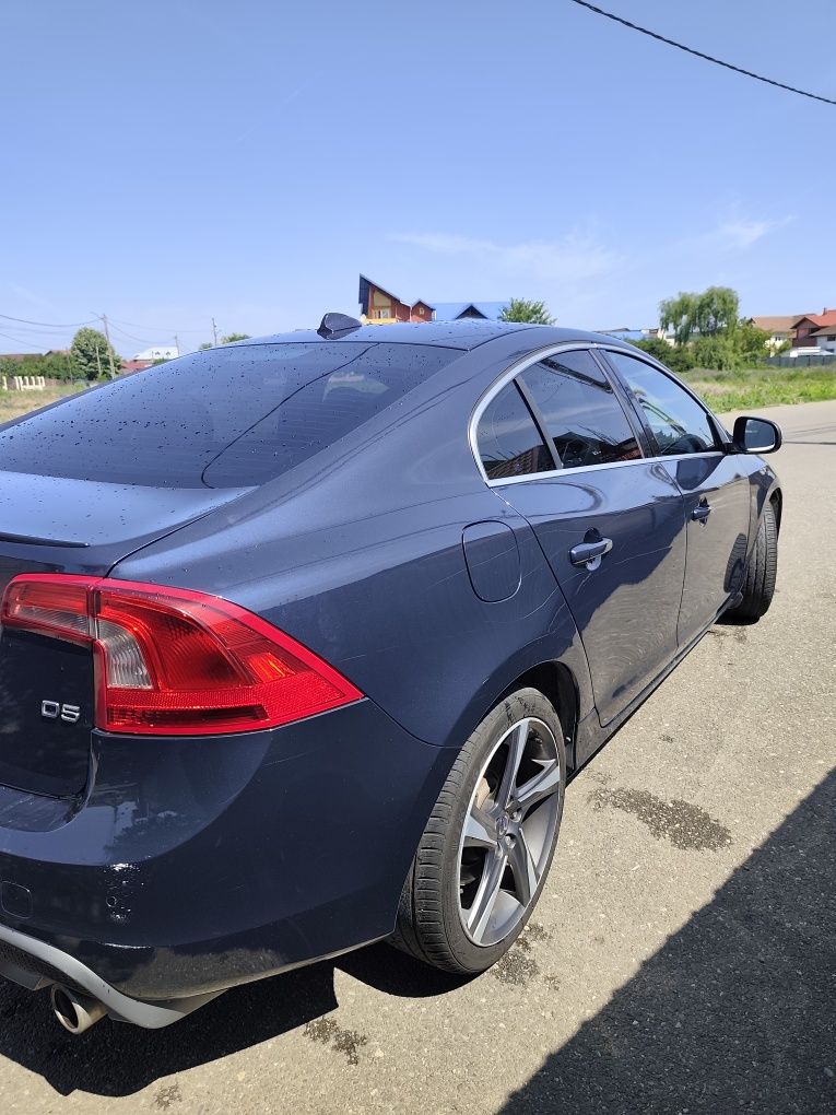 Volvo s60 D5 2012