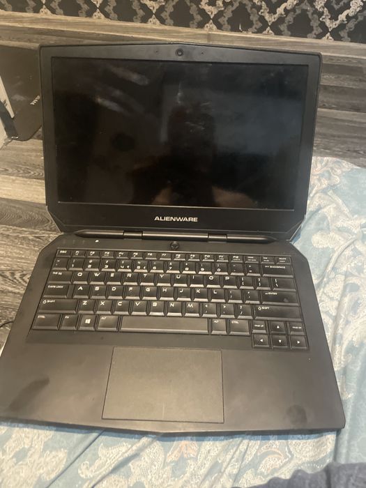 Laptop alienware defect