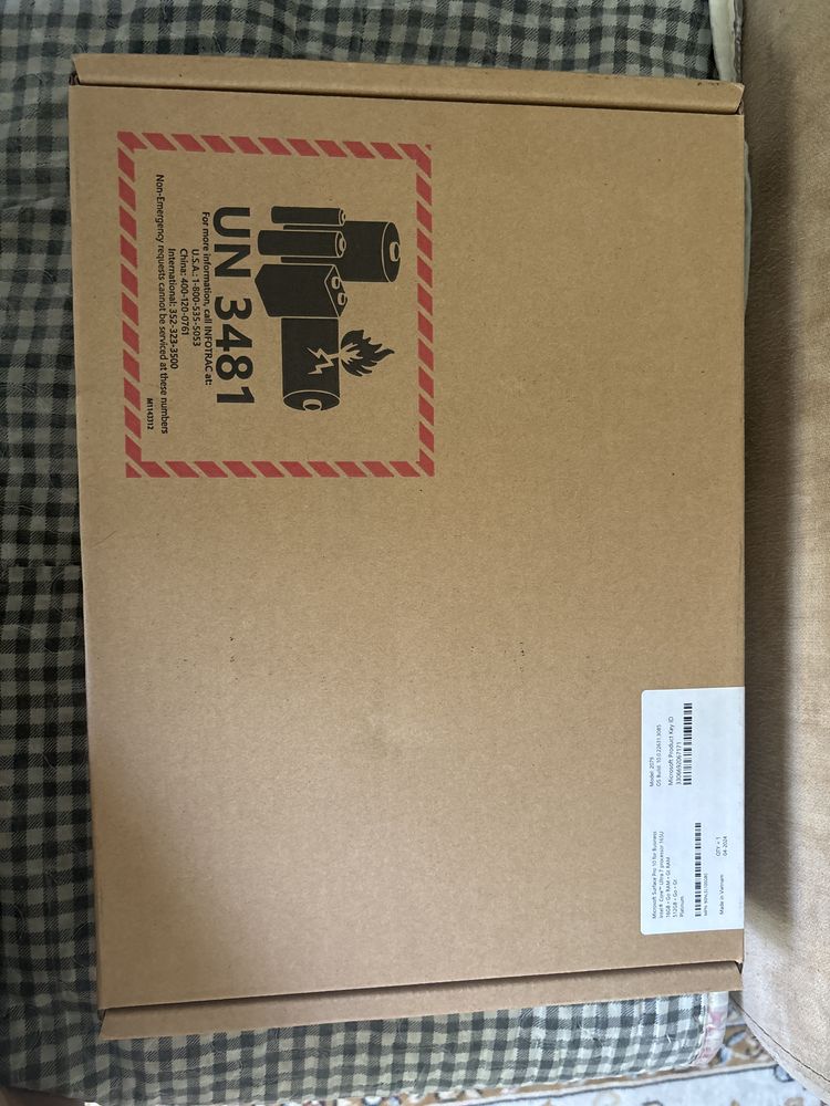 Microsoft Surface Pro 10 Ultra 7