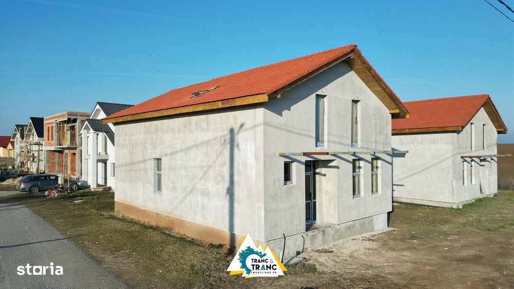 Vila noua, cu 5 camere, in cartierul nou din Fântânele