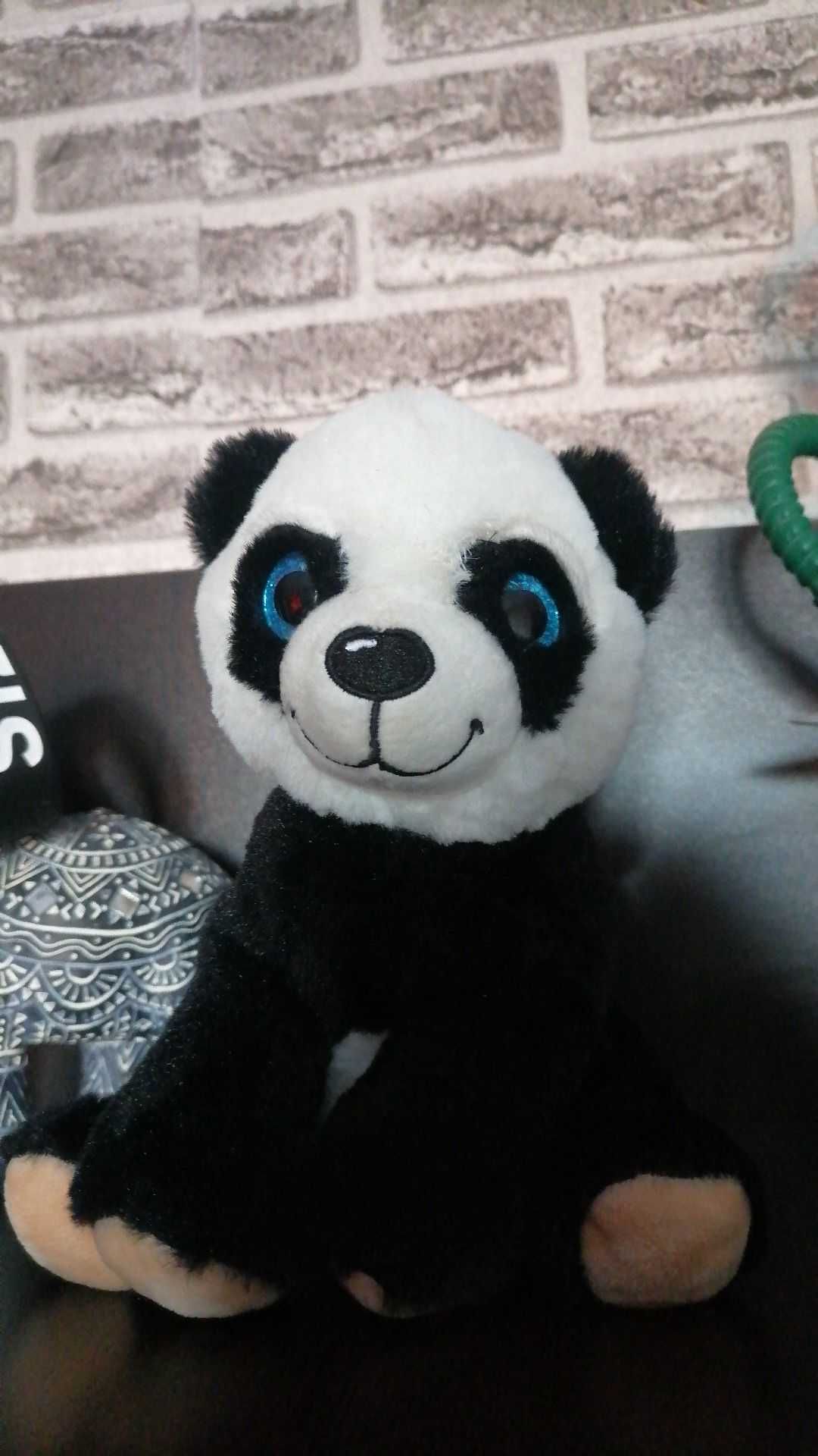 Плюшена играчка панда